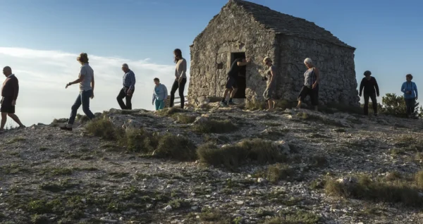 Alternatura Komiza Travel Agency - VIS DISCOVERY TOUR