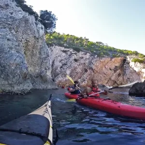 Alternatura Komiza, Travel Agency - Sea kayaking