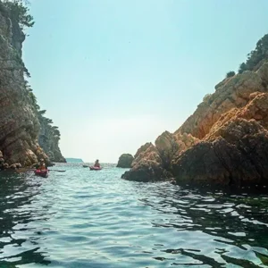 Alternatura Komiza, Travel Agency - kayaking