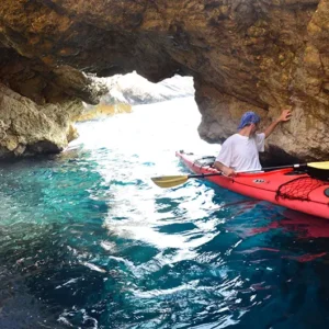 Alternatura Komiza, Travel Agency - Sea kayaking