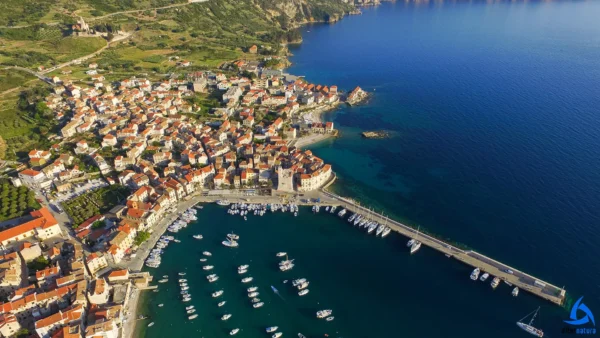Alternatura Komiza Travel Agency - Private tours