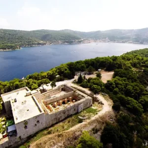 Alternatura Komiza Travel Agency - Private tours