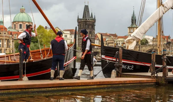 Alternatura Travel Agency - Gajeta falkusa
