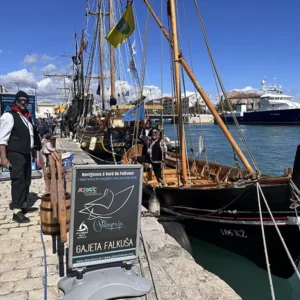 Alternatura Travel Agency - Gajeta falkusa